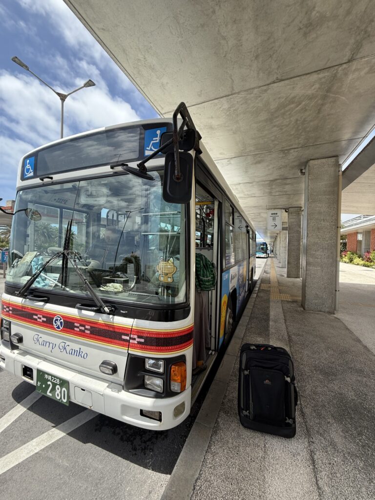 バス